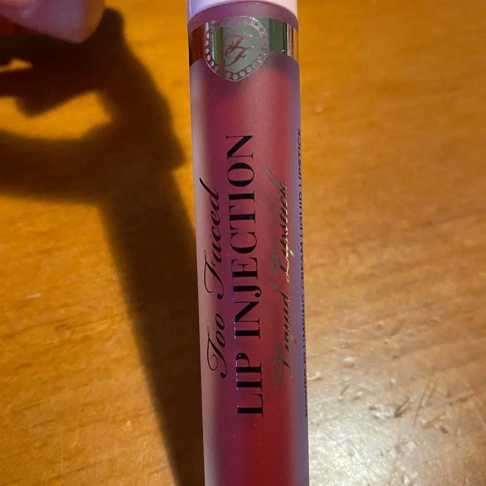 Too Faced Lip Injection Liquid Lipstick Boom Boom Pow